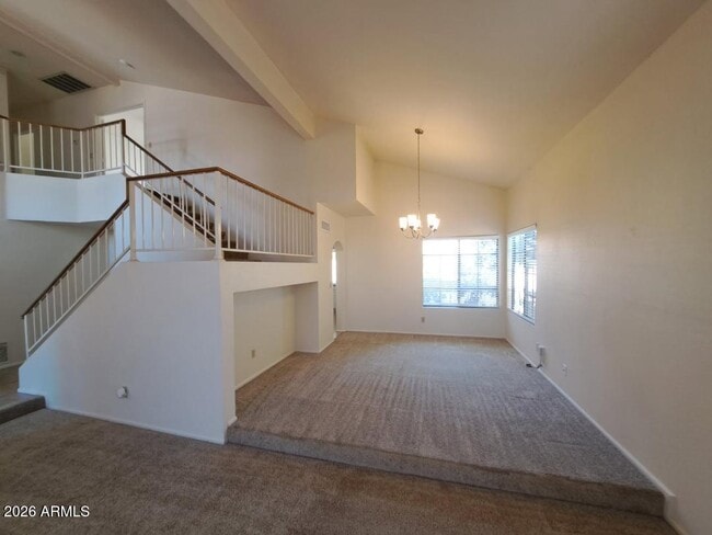 Building Photo - 98 E Evelyn Ln