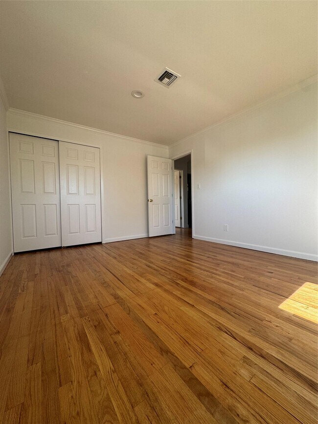 Building Photo - 371 White Birch Ln