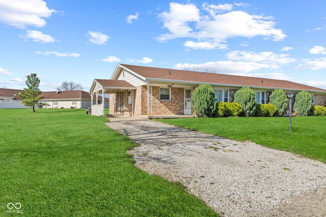 Building Photo - 296 Heritage Dr