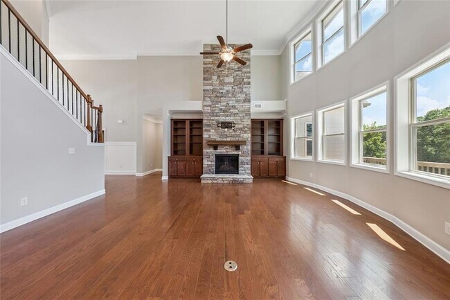 Building Photo - 226 Haney Rd