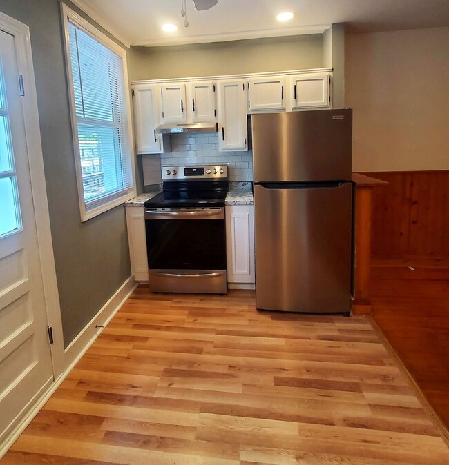 Building Photo - Charming 2 BR/1BA townhome in historic Hampden