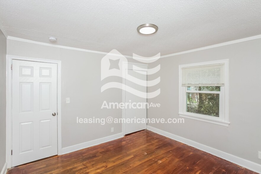 Building Photo - 1419 Bonner Ave