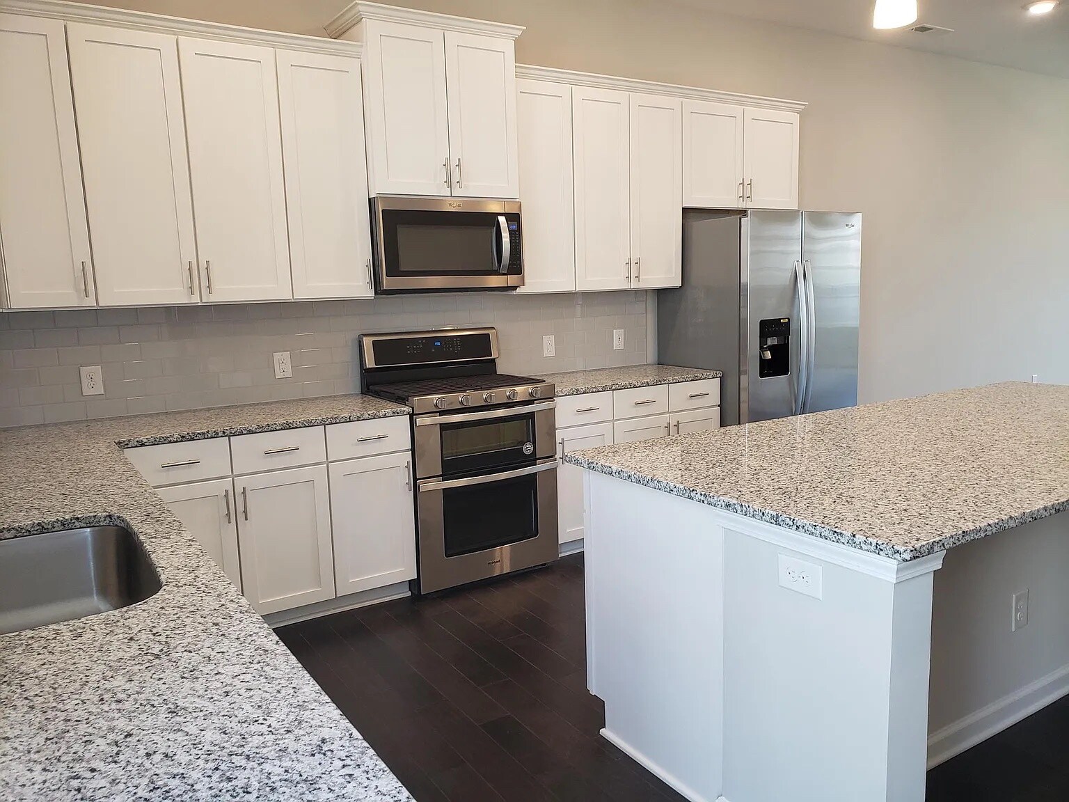 Building Photo - Room in Townhome on Whitby Moore St