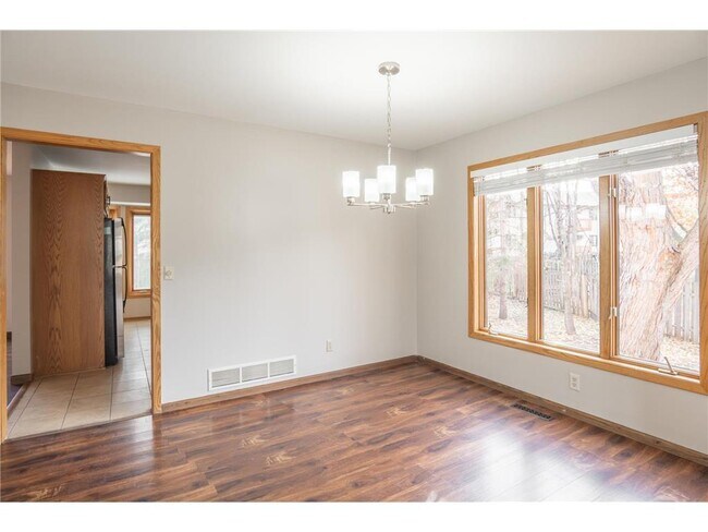 Building Photo - 5245 Clayton Dr