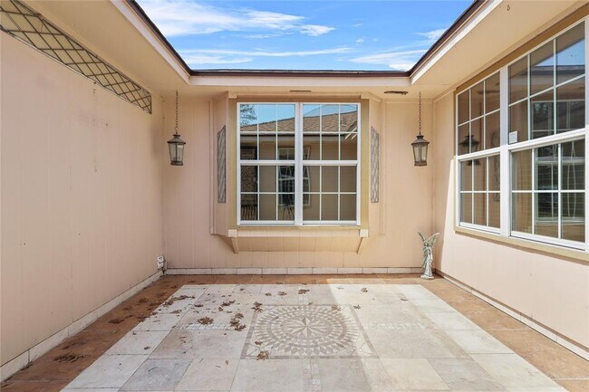 Building Photo - 13622 Wimbledon Oaks Dr