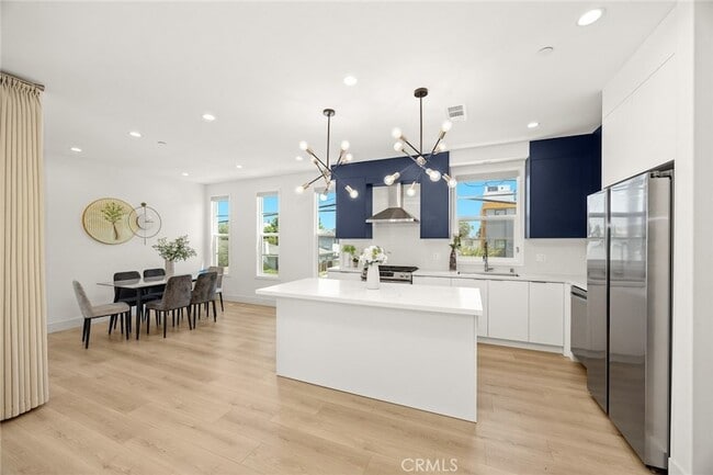 Building Photo - 137 St Francis St