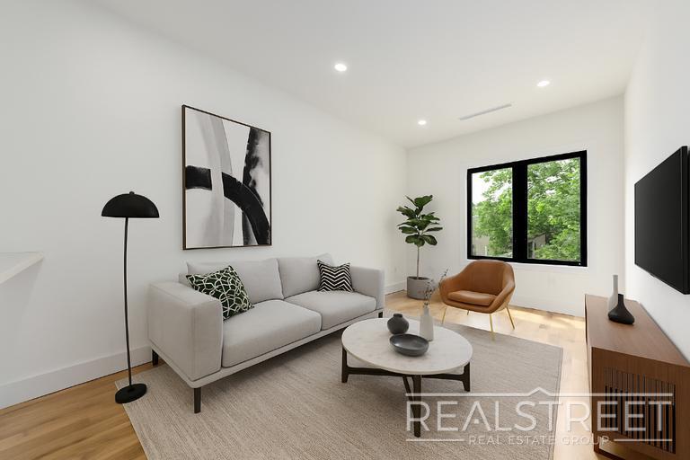 Primary Photo - Brand New 3 Bed 2 Bath in Bed Stuy Townhouse!