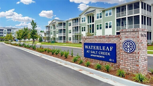 Primary Photo - 5670 Ogeechee Rd