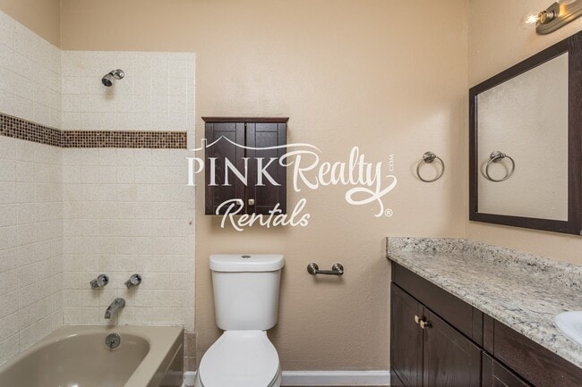 Building Photo - 8274 Caravel Dr