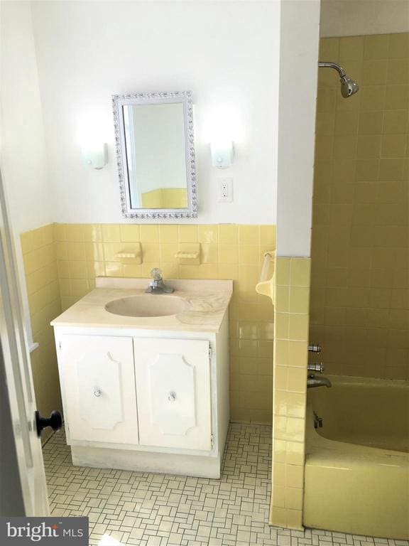 Building Photo - 25 W Boscawen St