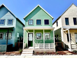 Building Photo - 1078 Hangar Dr