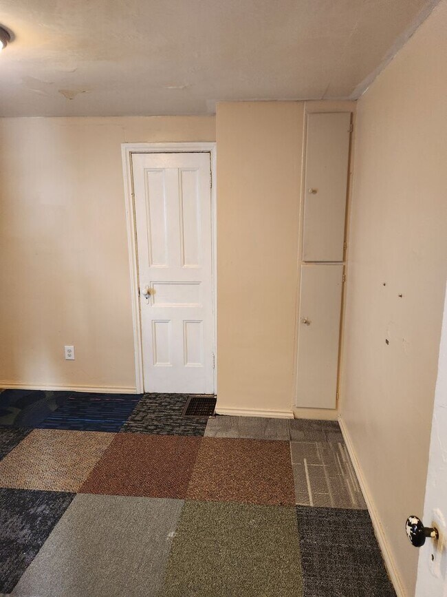 Building Photo - 191 Wilder St