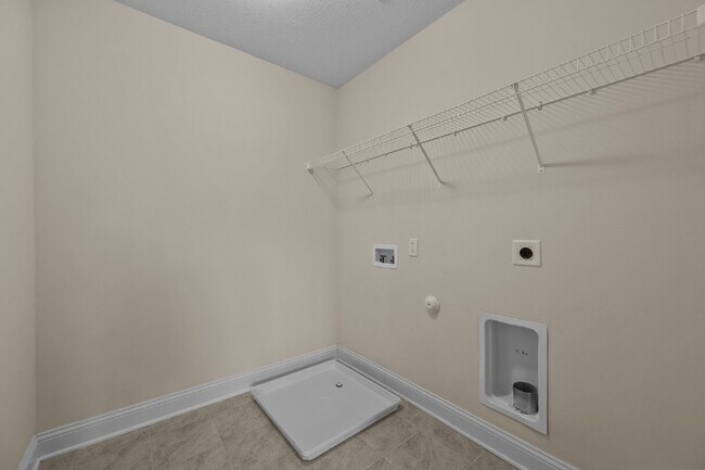 Building Photo - 304 Little Egret Ln