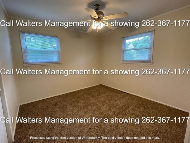 Building Photo - Pewaukee 3 Bedroom 1 Bath Home for Rent