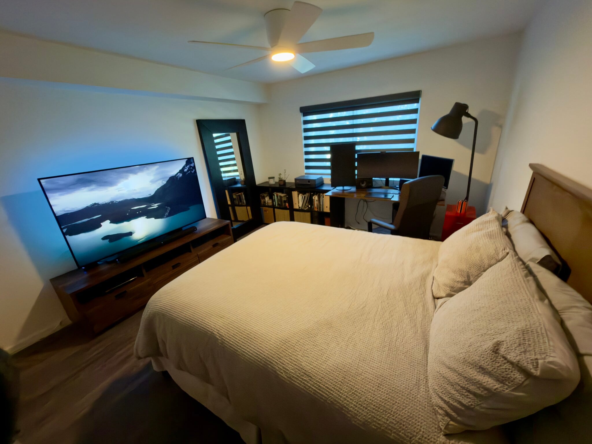 Secondary furnishe (custom window shades) - 2700 Cahuenga Blvd E