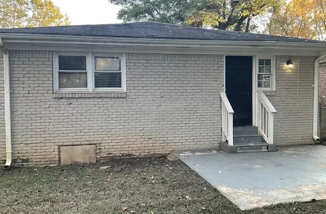 Building Photo - 2513 Judson Ave