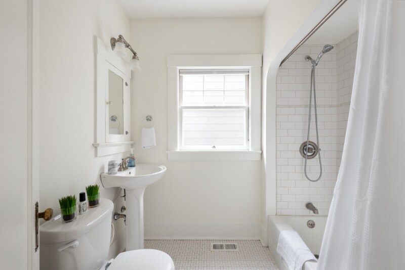 Building Photo - 4421 SE Division St