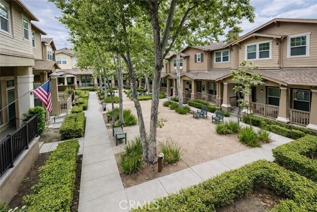 Building Photo - 41 Clifford Ln