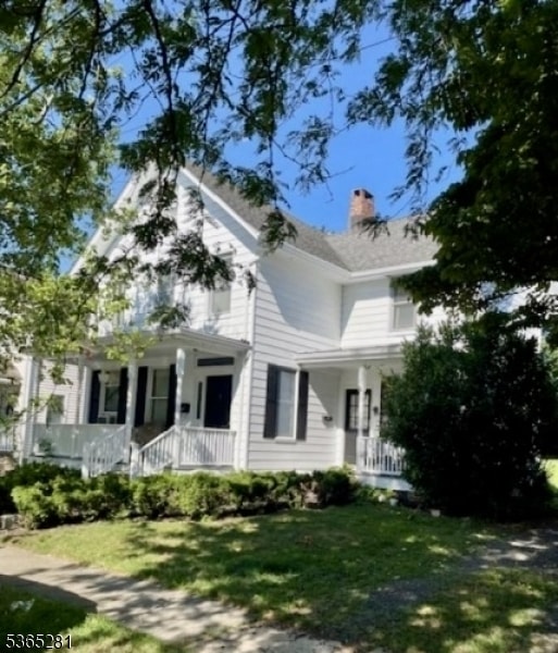 Building Photo - 209 Holmes St
