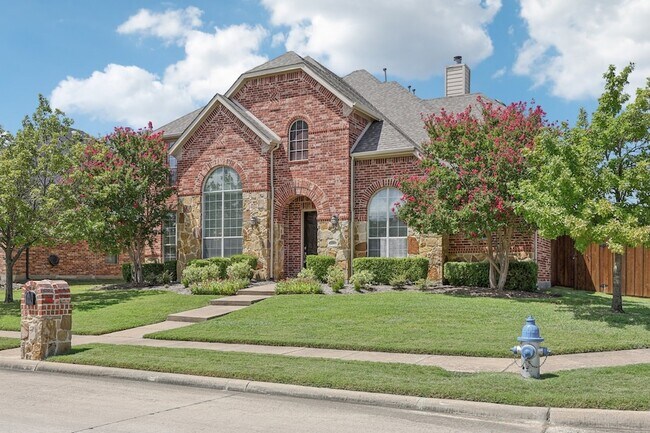 Building Photo - 11295 Apple Valley Dr