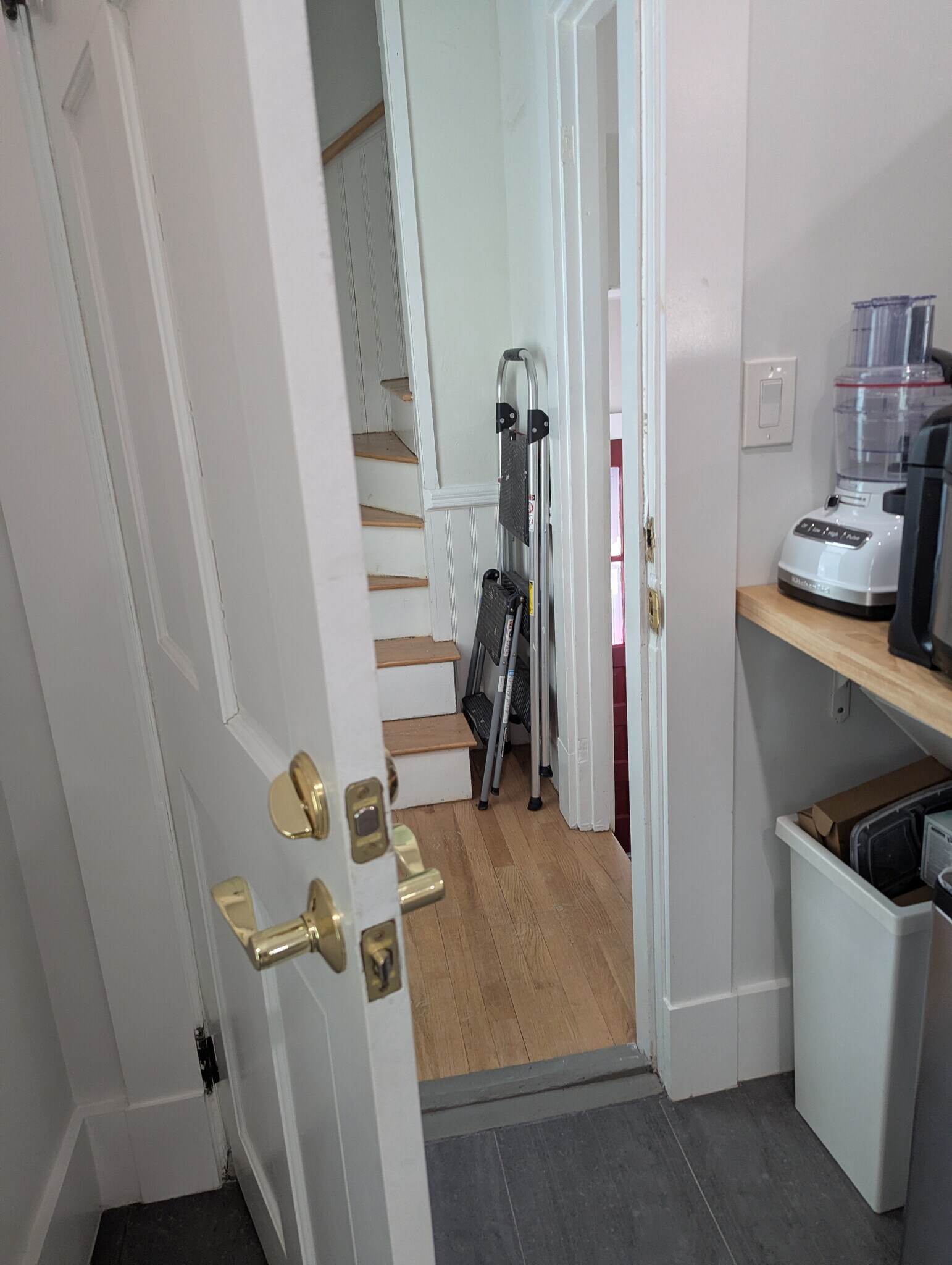 Building Photo - 14 Seven Pines Ave