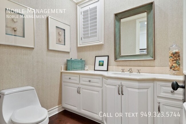 Building Photo - 1514 E Oceanfront-