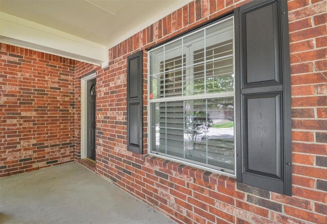Building Photo - 20219 Entrada Ct