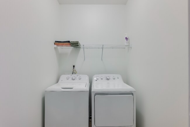 Building Photo - 316 Autumn Mist Dr