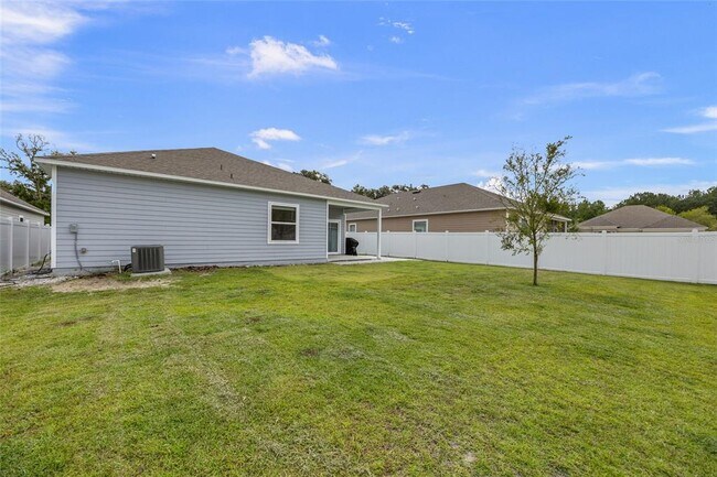 Building Photo - 13732 SW 137th Ct