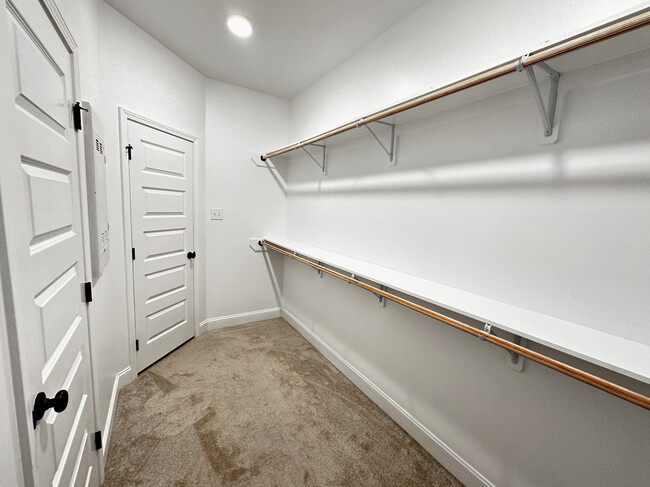 Walk-In Closet - 26182 Cold Creek Dr