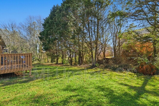 Building Photo - 110 Cypress Run