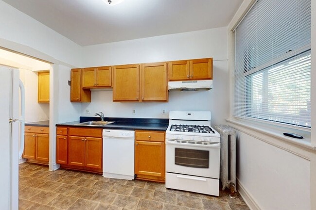 Floorplan - 5427 S. Greenwood