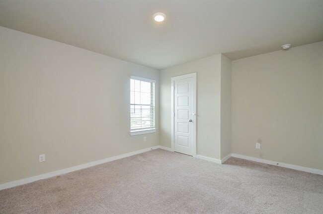 Building Photo - 2511 Shining Spur Ct