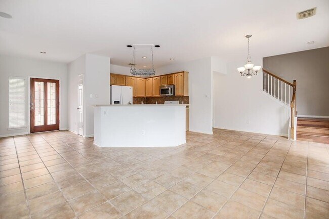 Building Photo - 1612 Sunterro Dr