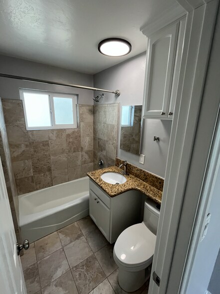 Building Photo - 3563 College Ave