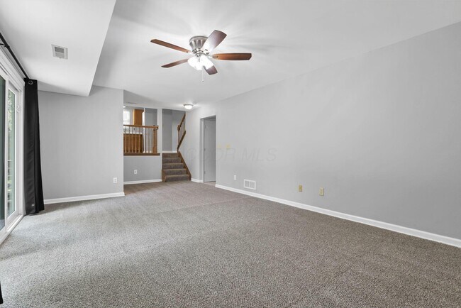 Building Photo - 933 Briaro St