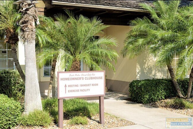 Building Photo - 40 Augusta W