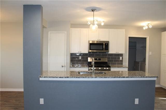 Building Photo - 1508 Lorrie Dr