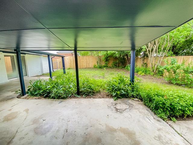 Building Photo - 3309 S Country Club Rd