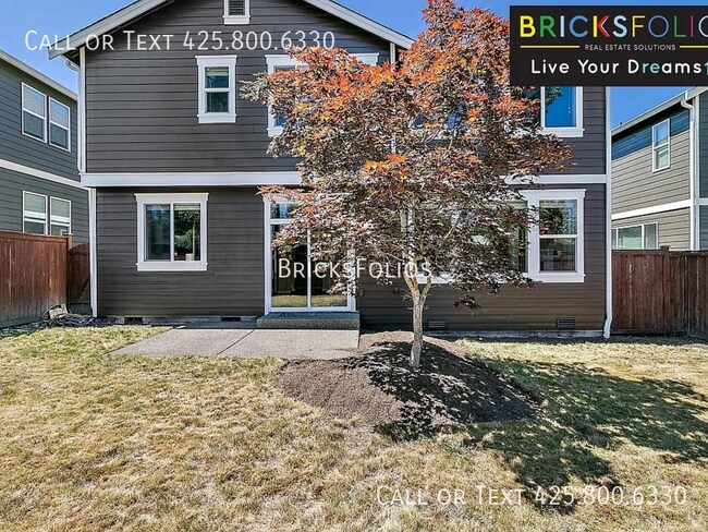 Building Photo - 814 Mount Baker Pl NE