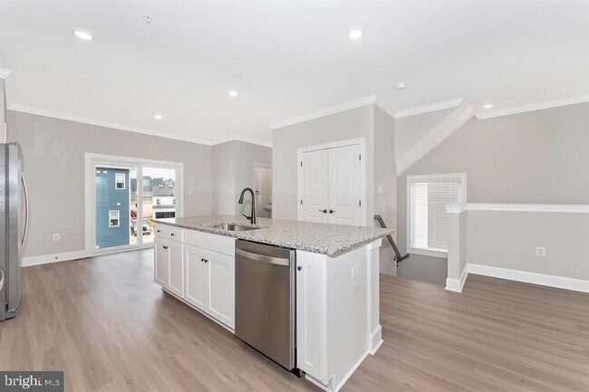 Building Photo - 508 Iverson Rd