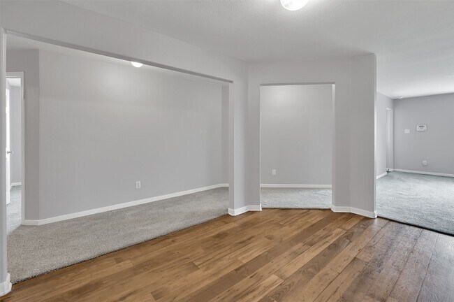 Building Photo - 4322 Medina River Loop