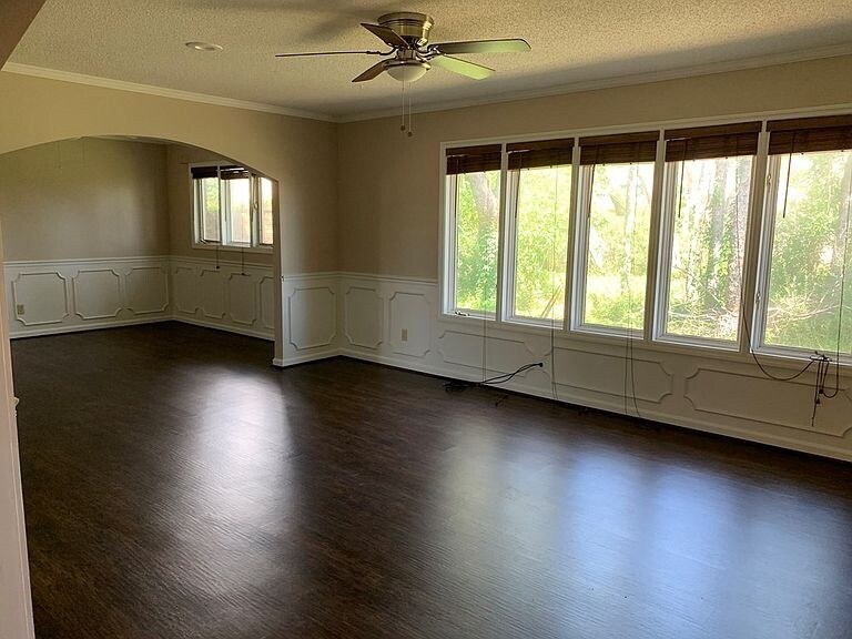 Building Photo - 102 Buccaneer Dr