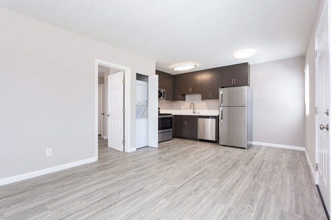 Building Photo - 1 bed 1 bath in El Cajon