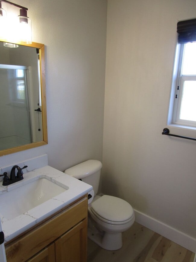 Building Photo - Completely Refreshed 2 Story Home with Fen...
