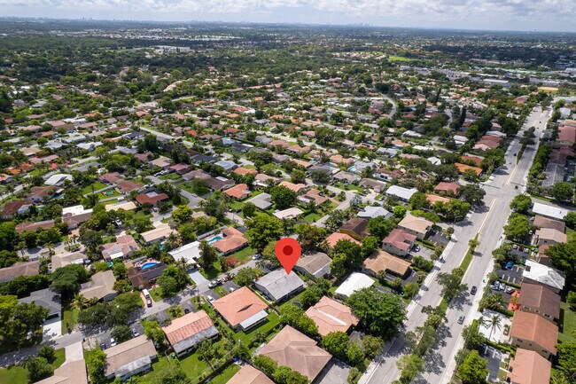 Building Photo - 4108 NW 79th Ave