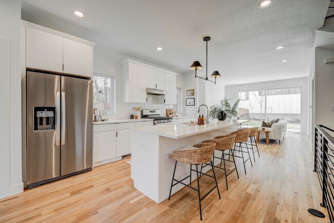 Kitchen and island - 3420 S Grant St