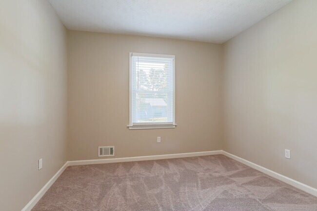 Building Photo - 3751 Quail Hollow Trail