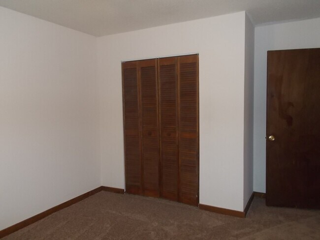 Building Photo - 1533 College Way