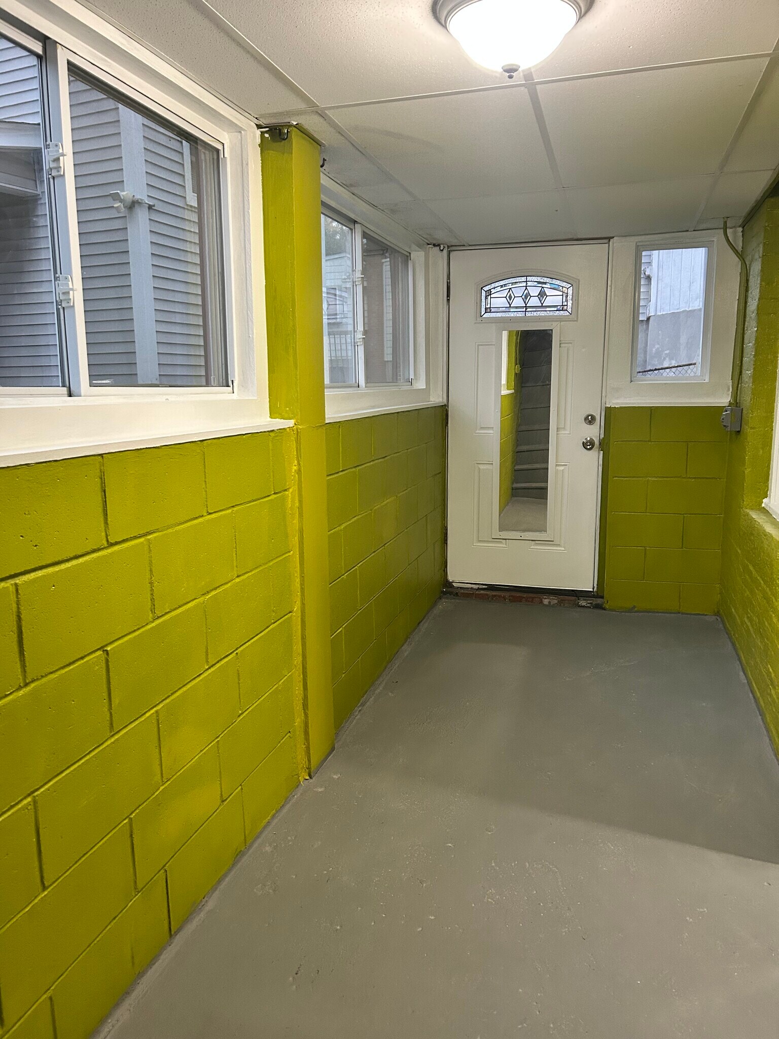 Building Photo - 50 Grand St